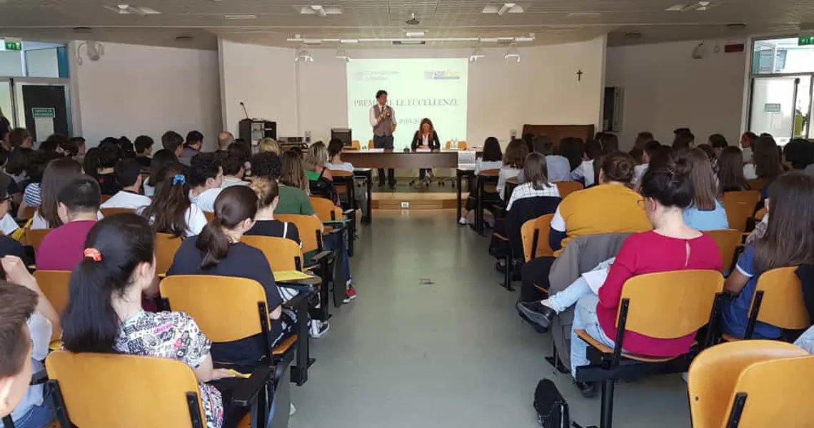 PREMIARE LE ECCELLENZE PREMIARE LE ECCELLENZE