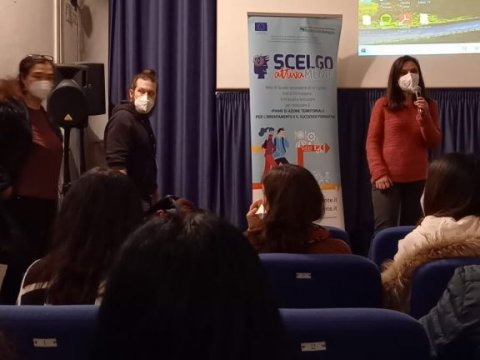 Conoscere e comunicare con i giovani attraverso il cinema - marzo 2022 - Cineteca di Rimini Conoscere e comunicare con i giovani attraverso il cinema - marzo 2022 - Cineteca di Rimini